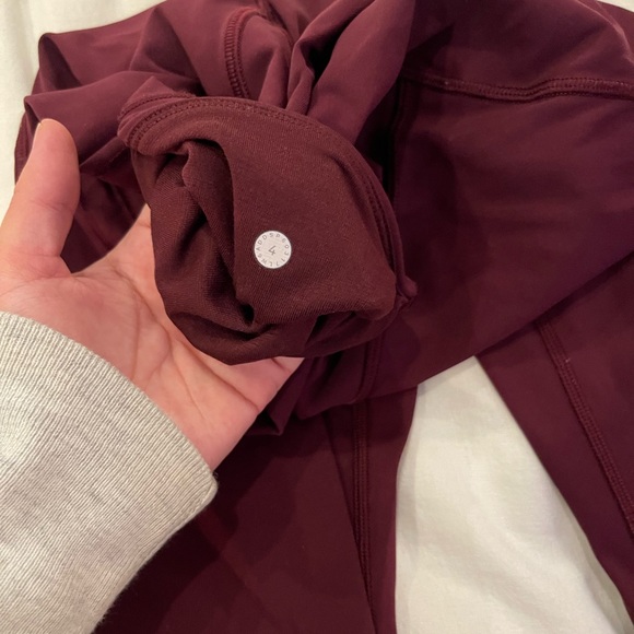 Lululemon Capri Leggings - Picture 4 of 5